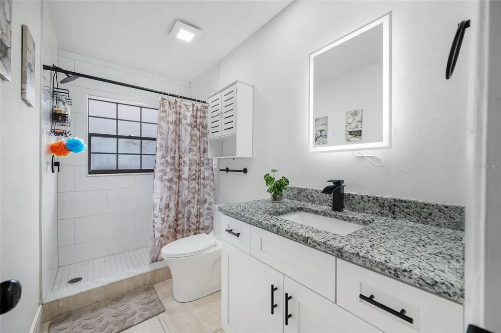 2814 W Powhatan Avenue Tampa FL 33614