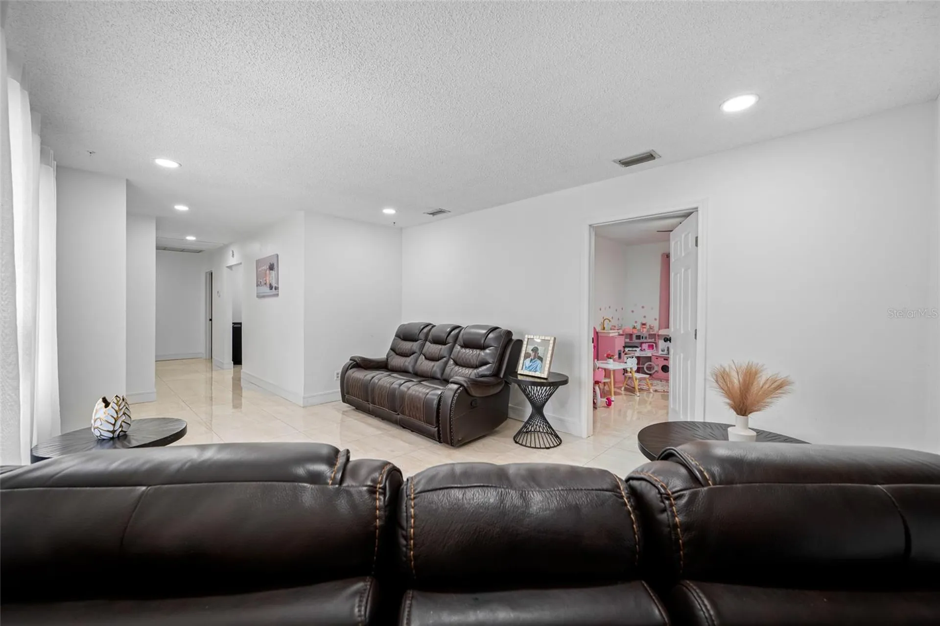 2814 W Powhatan Avenue Tampa FL 33614