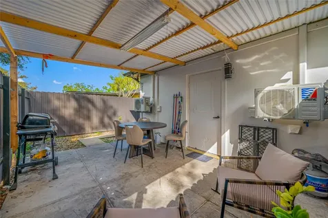 2814 W Powhatan Avenue Tampa FL 33614