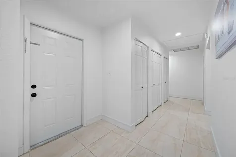 2814 W Powhatan Avenue Tampa FL 33614