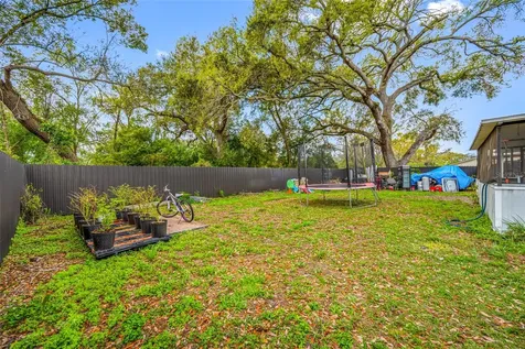 2814 W Powhatan Avenue Tampa FL 33614