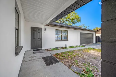2814 W Powhatan Avenue Tampa FL 33614