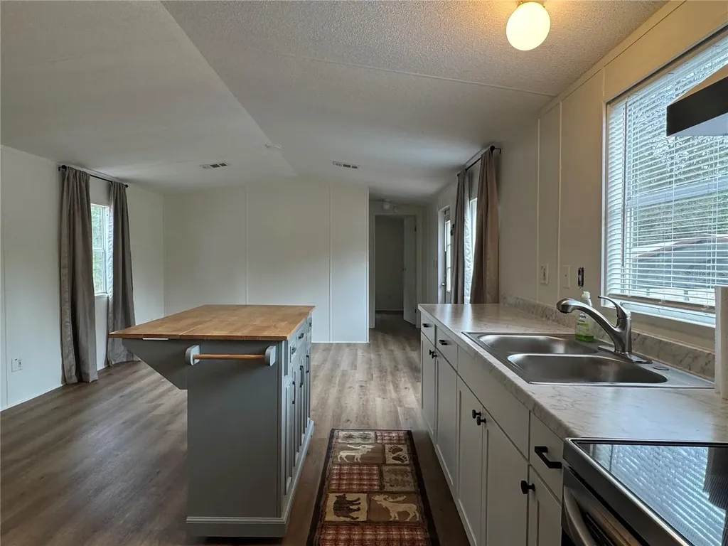 4317 284th Street Branford FL 32008