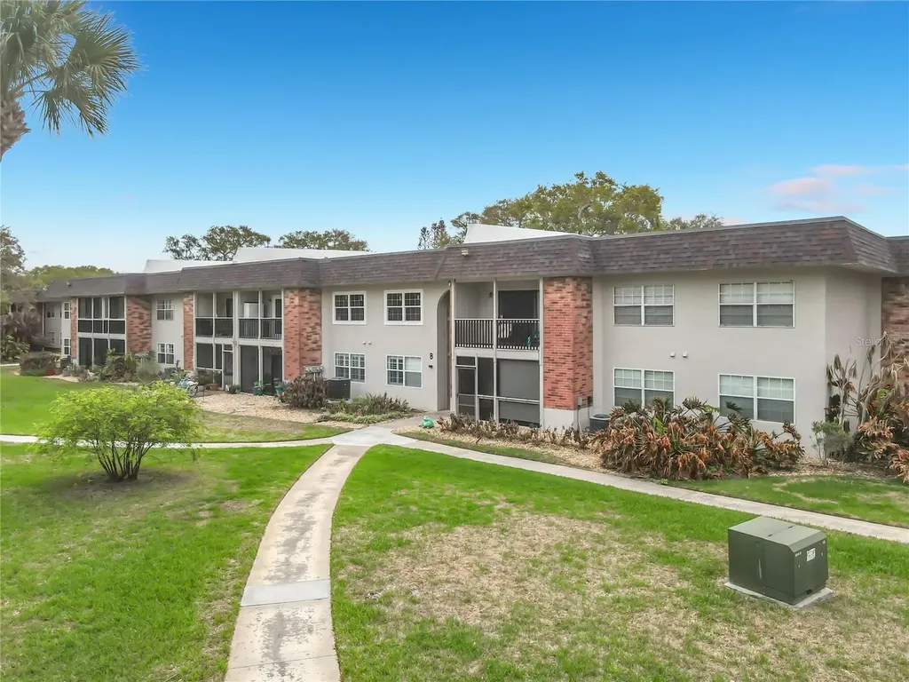 3800 Saxon Drive New Smyrna Beach FL 32169