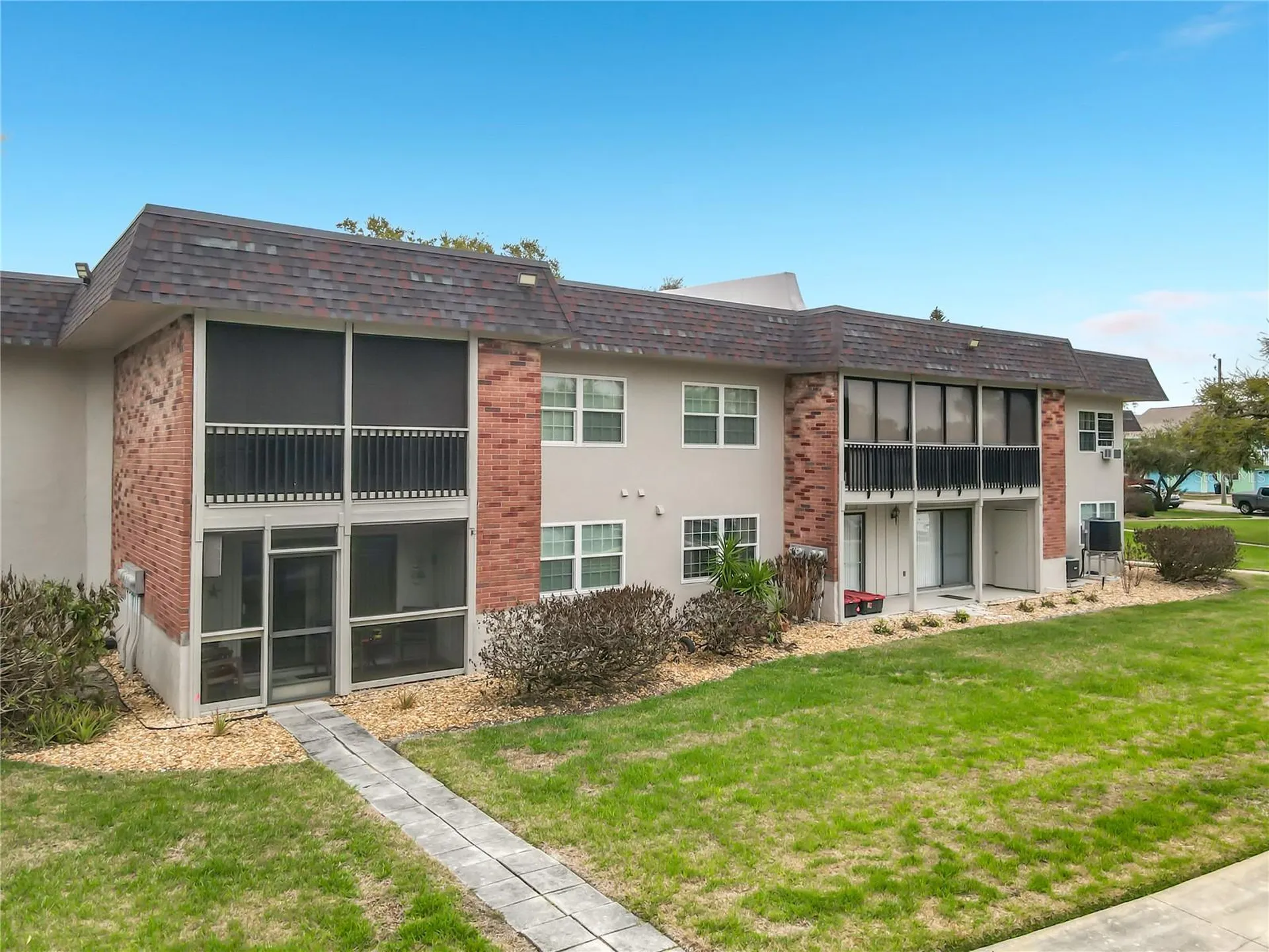 3800 Saxon Drive New Smyrna Beach FL 32169
