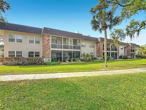 3800 Saxon Drive New Smyrna Beach FL 32169