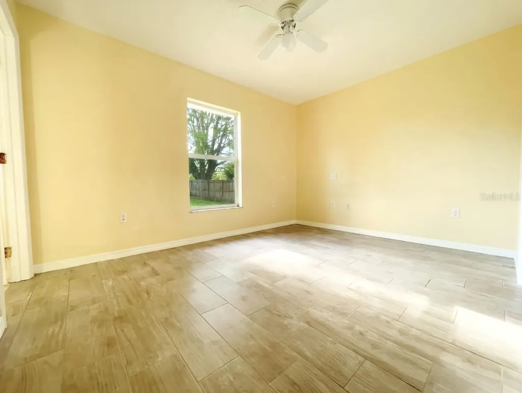 4717 Easton Street Lake Wales FL 33859