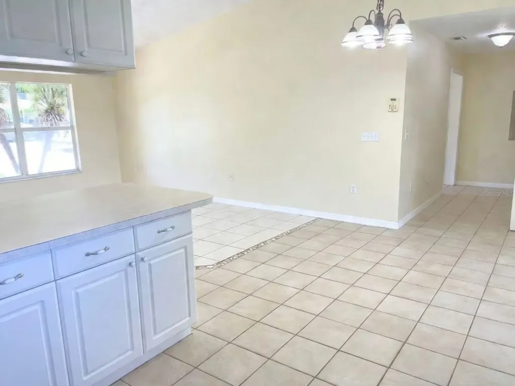 4717 Easton Street Lake Wales FL 33859