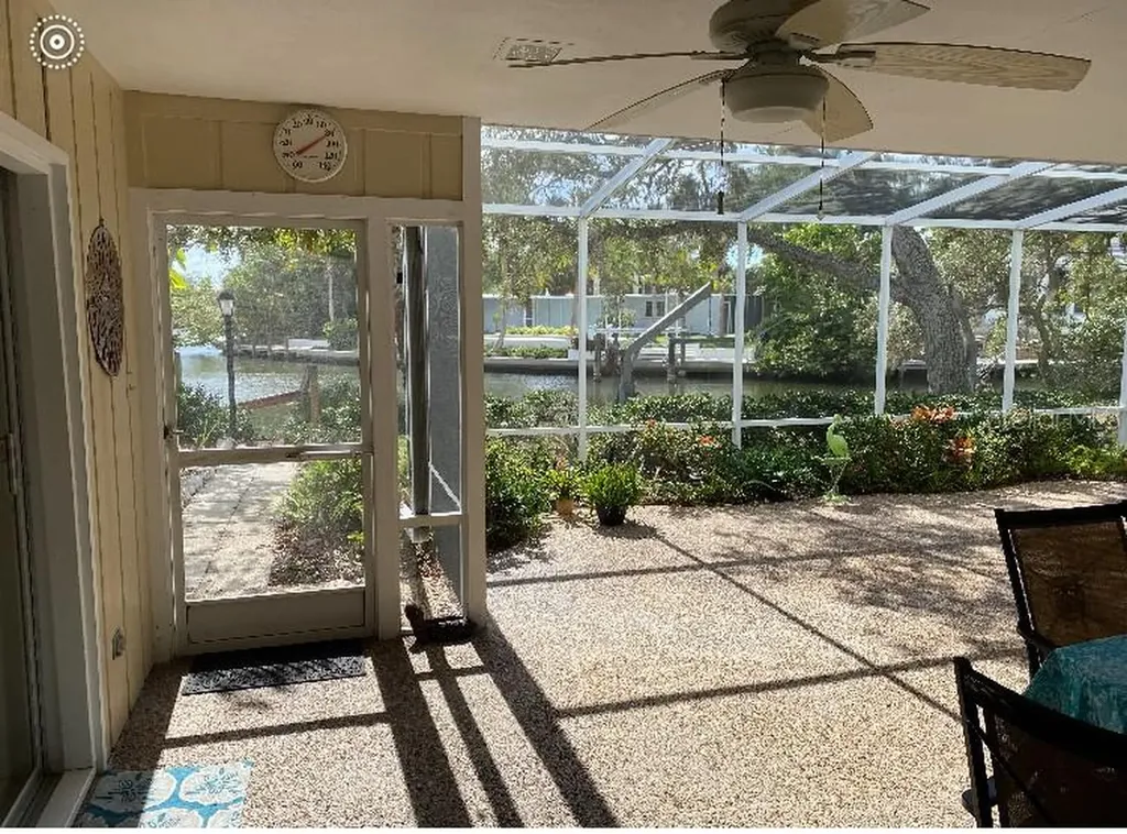 742 Edgemere Siesta Key FL 34242