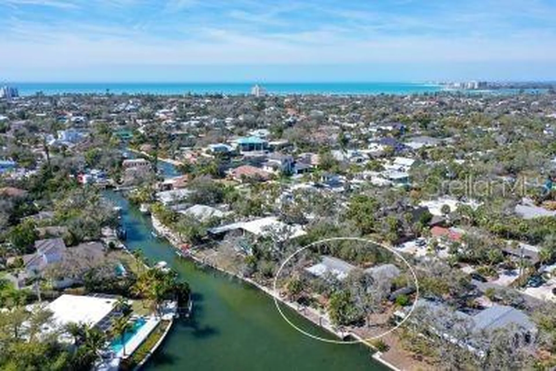 742 Edgemere Siesta Key FL 34242