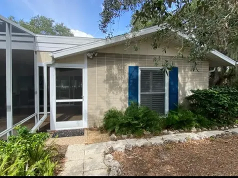 742 Edgemere Siesta Key FL 34242