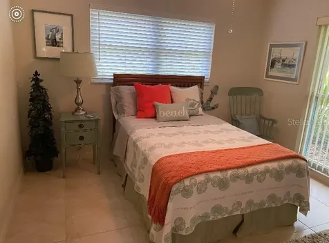 742 Edgemere Siesta Key FL 34242