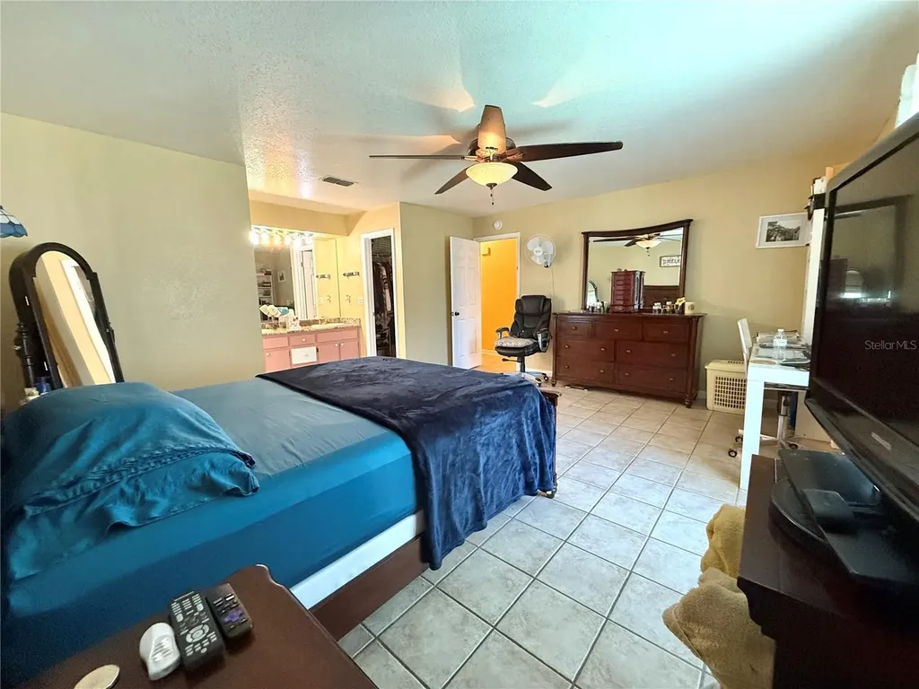 13718 SW 40th Circle Ocala FL 34473