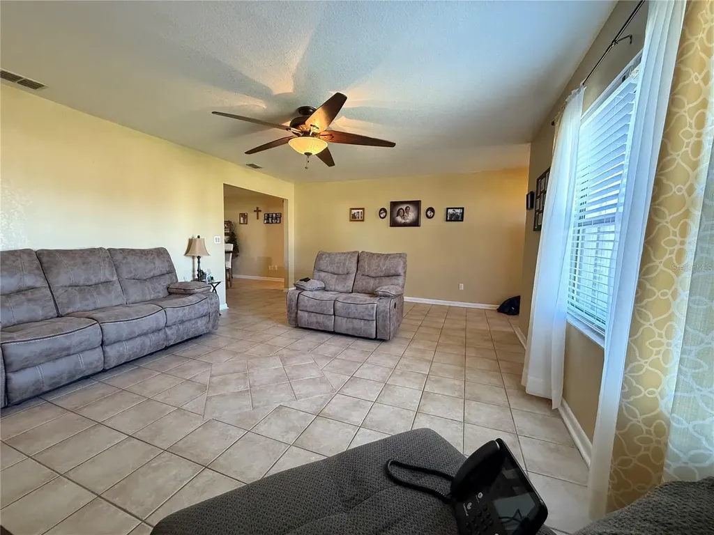 13718 SW 40th Circle Ocala FL 34473