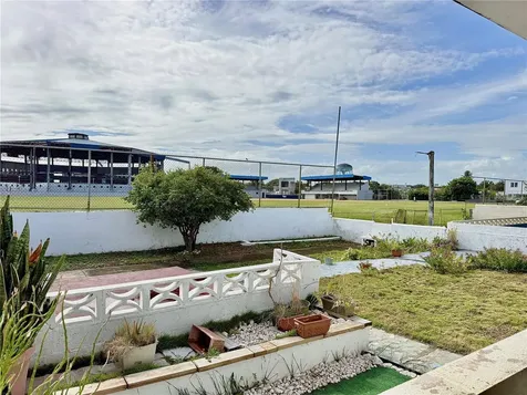 Paseo Diana Levittown Lakes Toa Baja PR 00949