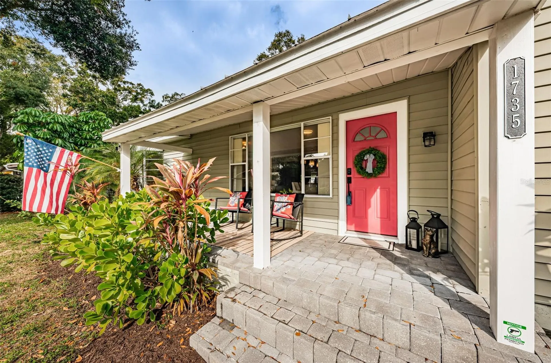 1735 23rd Avenue N St Petersburg FL 33713