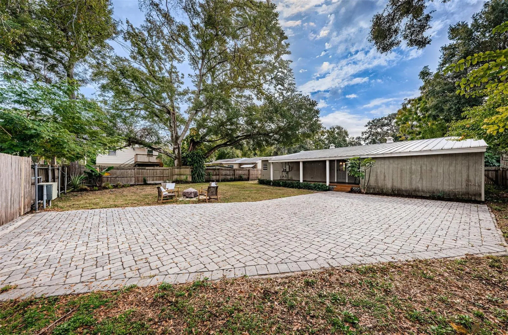 1735 23rd Avenue N St Petersburg FL 33713