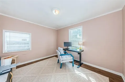 1735 23rd Avenue N St Petersburg FL 33713