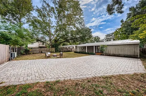 1735 23rd Avenue N St Petersburg FL 33713