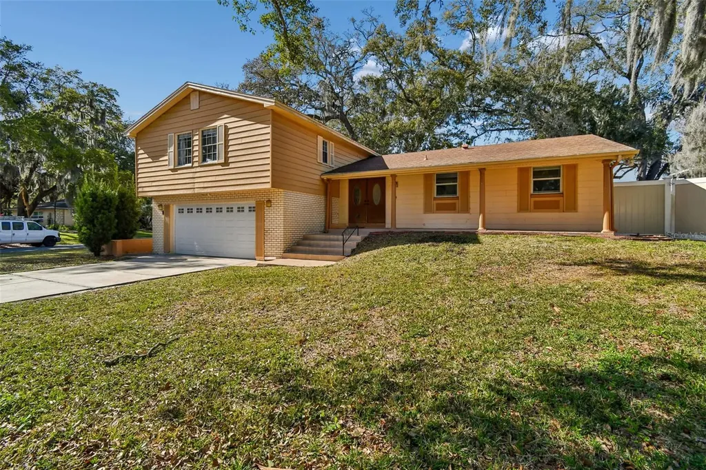 641 Oakview Street Altamonte Springs FL 32714