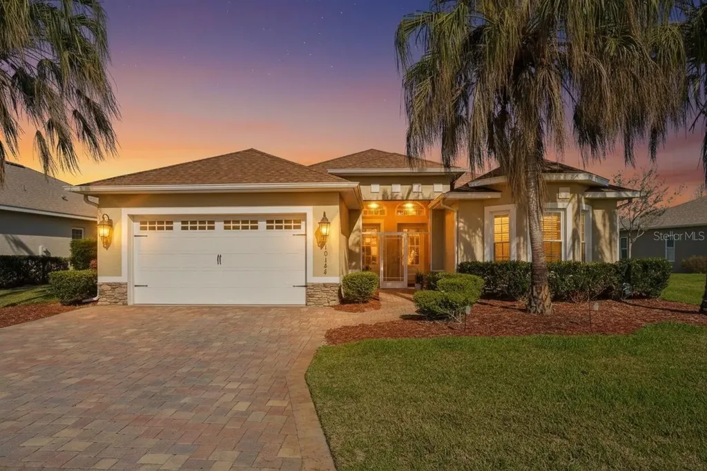 10144 Lake Miona Way Oxford FL 34484
