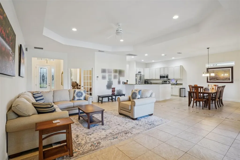 10144 Lake Miona Way Oxford FL 34484