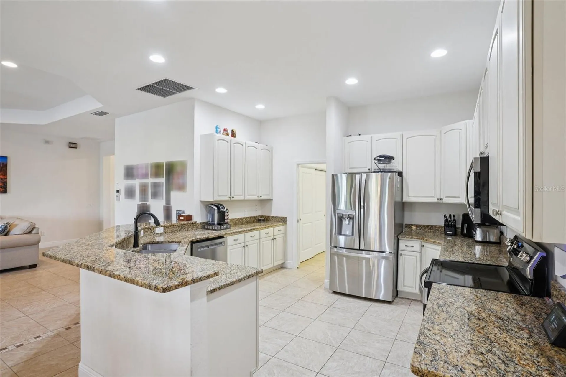 10144 Lake Miona Way Oxford FL 34484