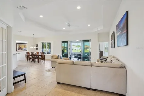 10144 Lake Miona Way Oxford FL 34484