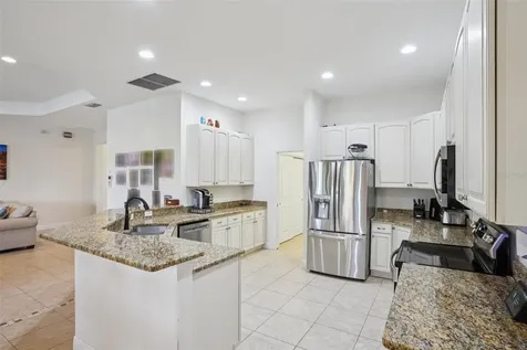 10144 Lake Miona Way Oxford FL 34484
