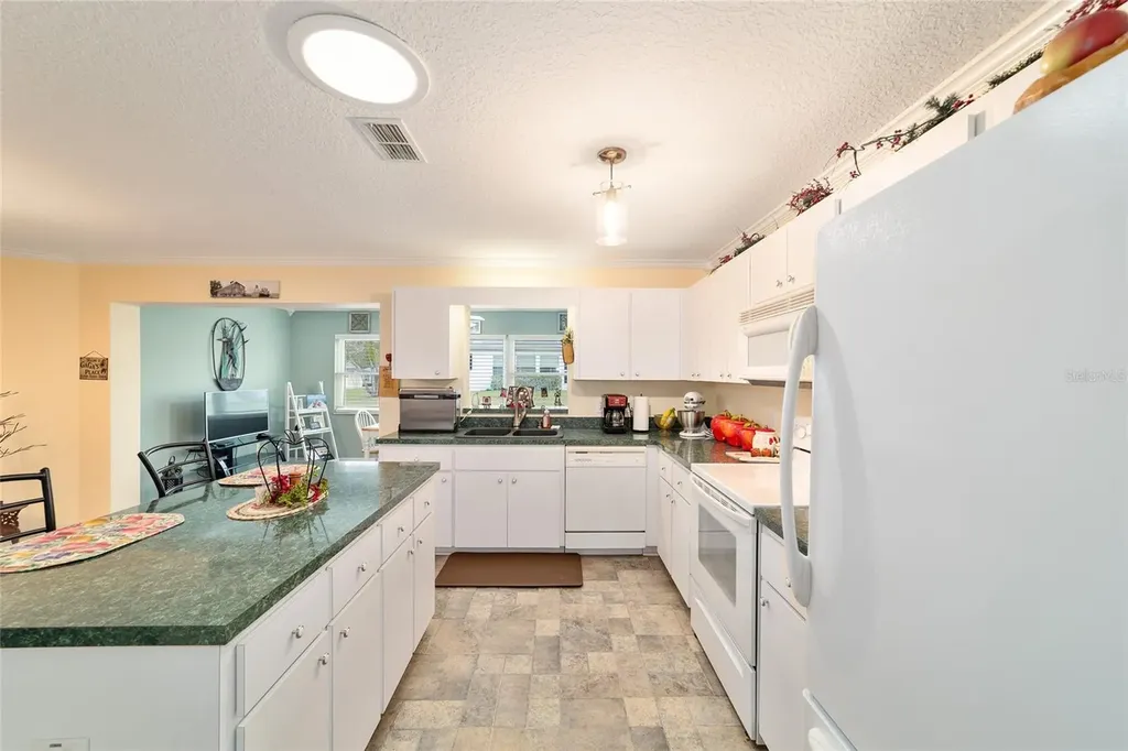 9708 SW 97th Street Ocala FL 34481