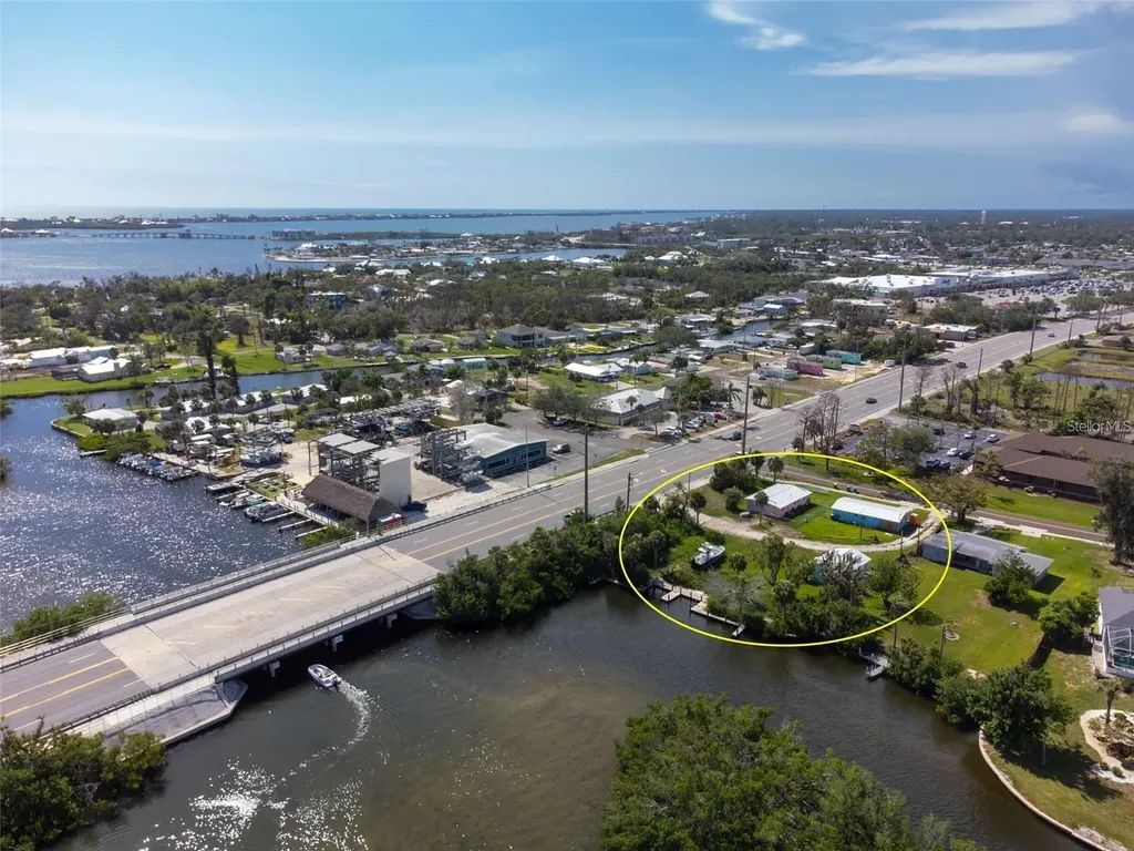 1695 Manor Road Englewood FL 34223