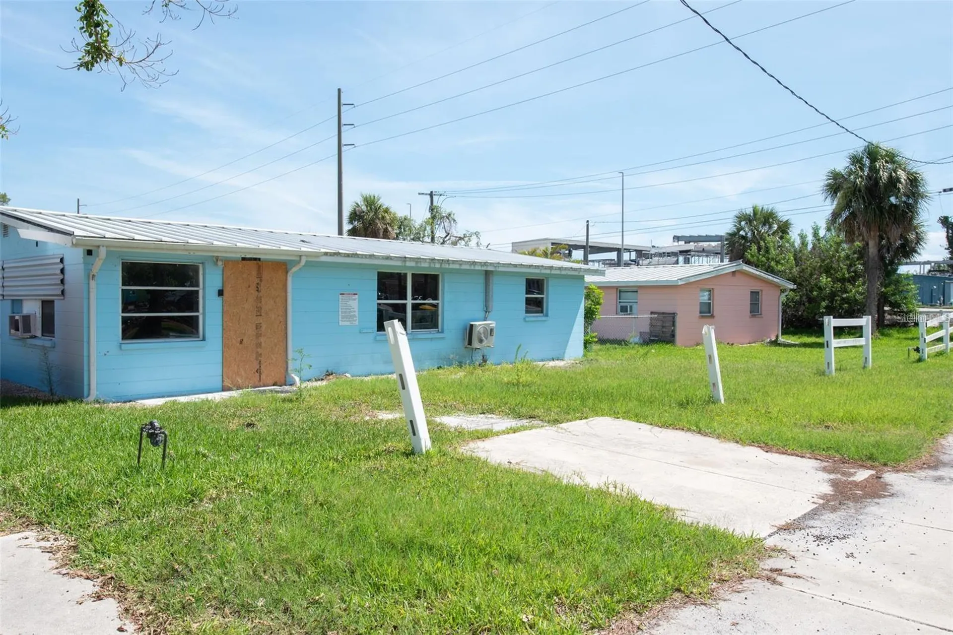 1695 Manor Road Englewood FL 34223