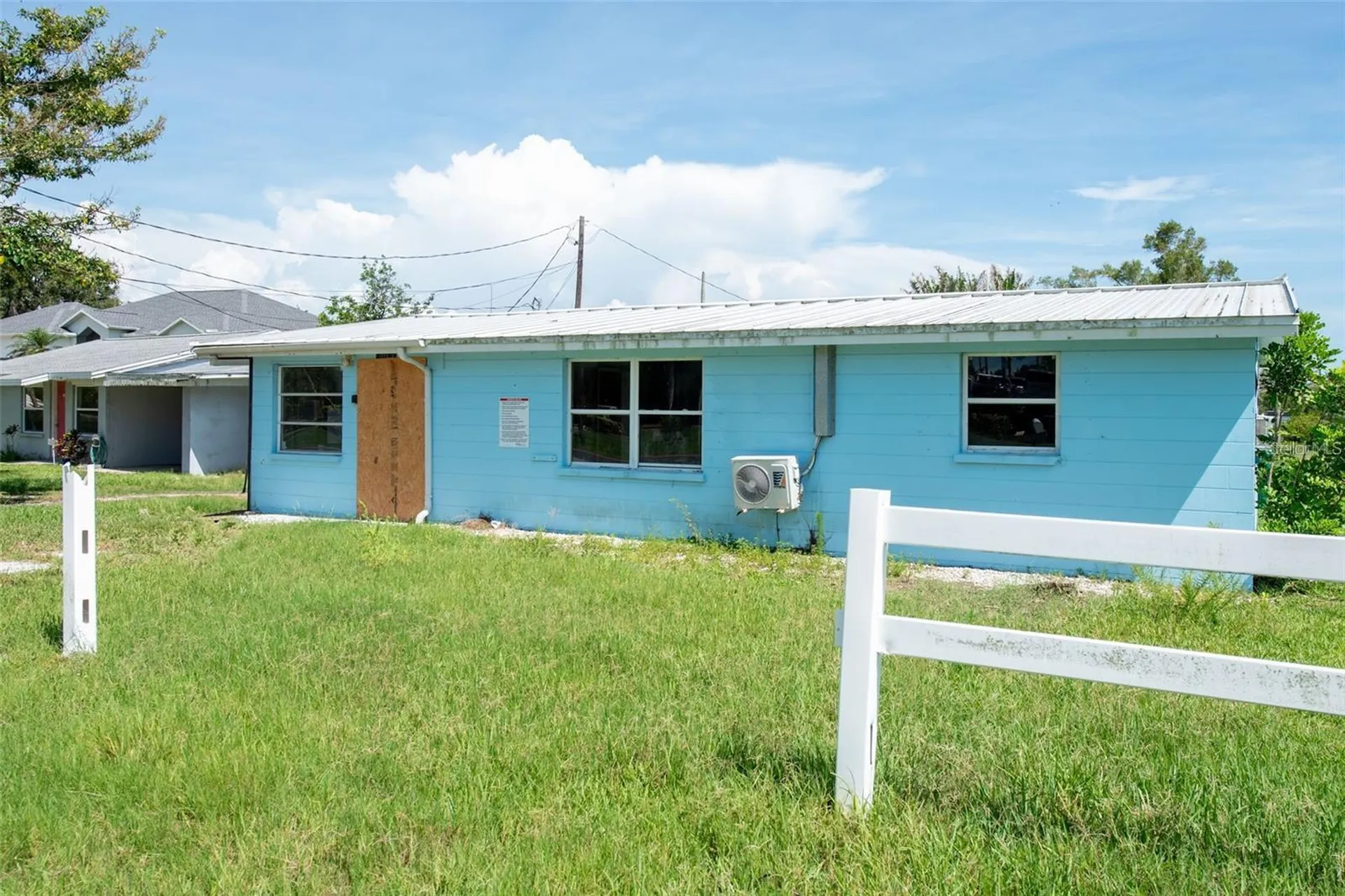 1695 Manor Road Englewood FL 34223