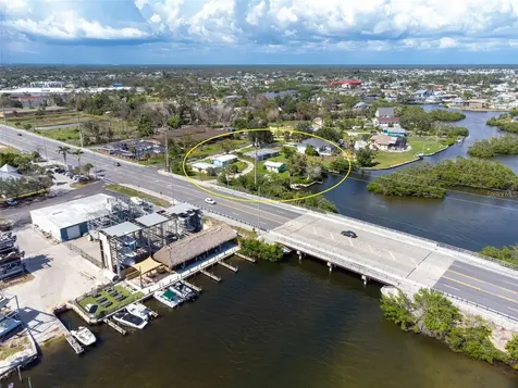 1695 Manor Road Englewood FL 34223