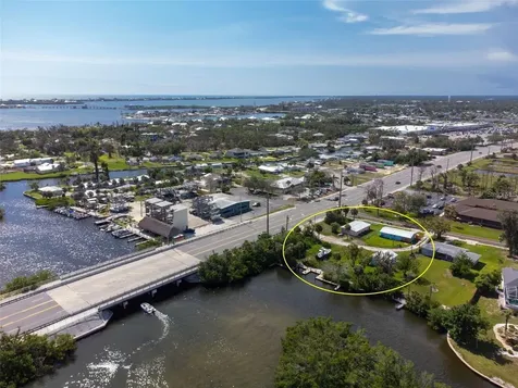 1695 Manor Road Englewood FL 34223