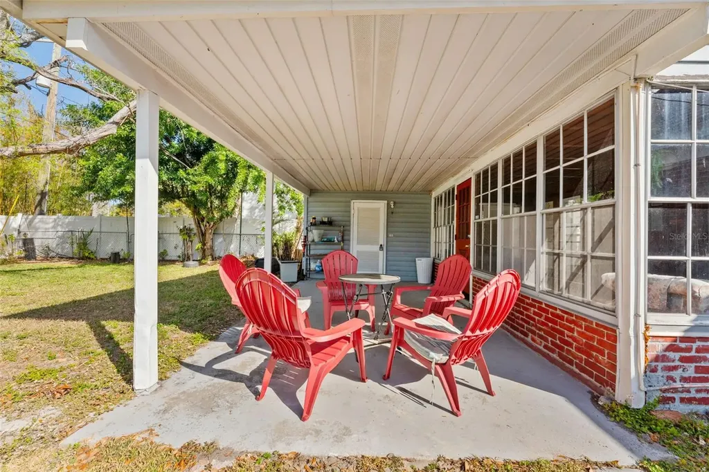 544 Severn Avenue Tampa FL 33606