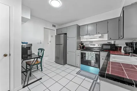 544 Severn Avenue Tampa FL 33606