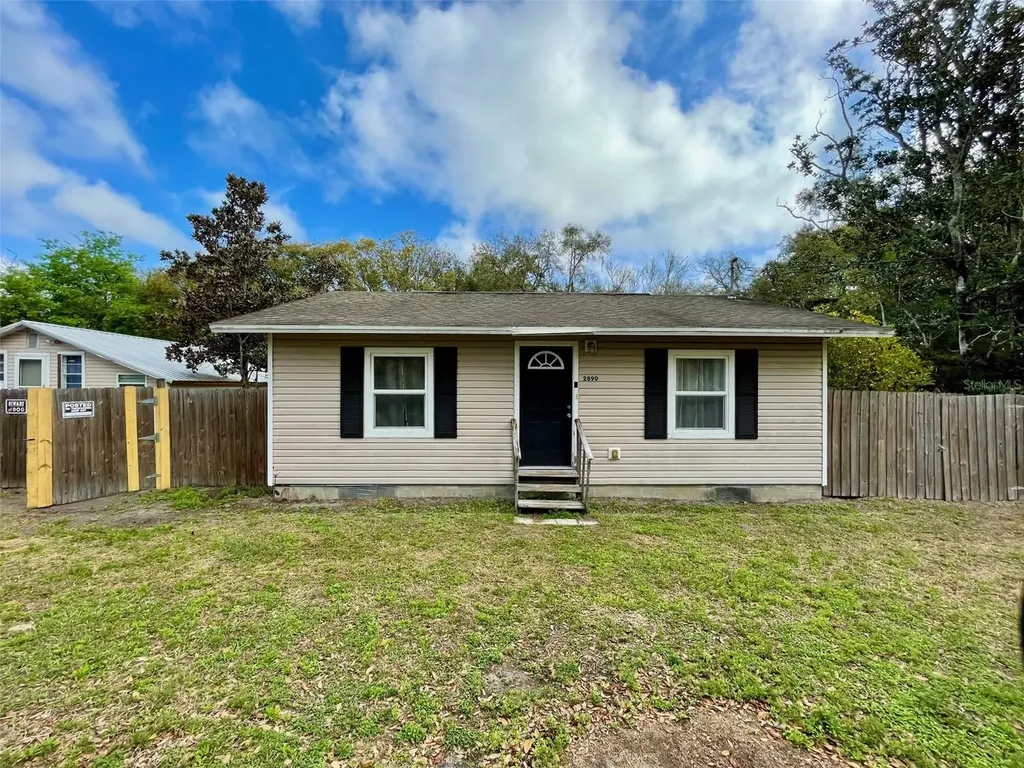 2890 Avalona Drive Sanford FL 32773