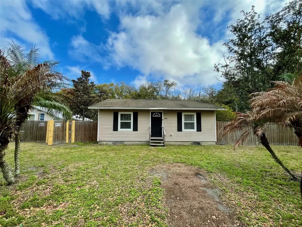2890 Avalona Drive Sanford FL 32773