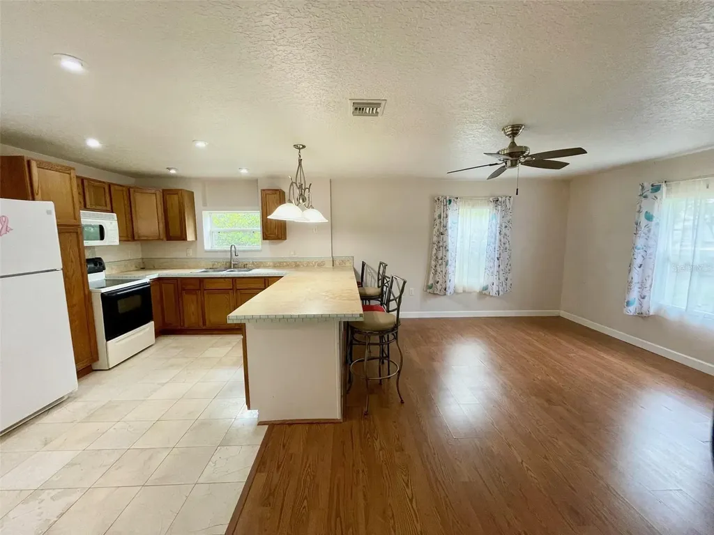 2890 Avalona Drive Sanford FL 32773
