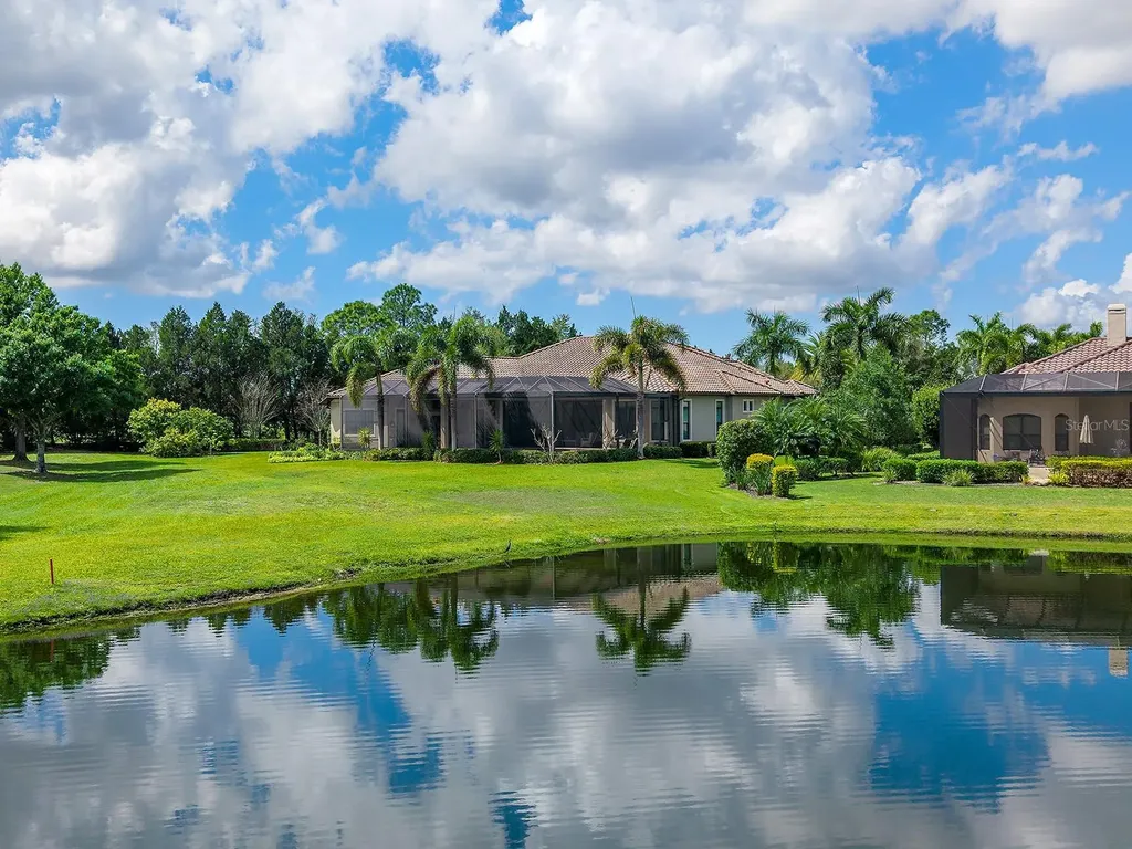 7515 Ladybank Crossing Lakewood Ranch FL 34202