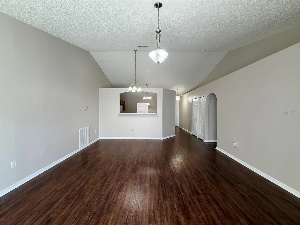 1914 Manatee Court Kissimmee FL 34759