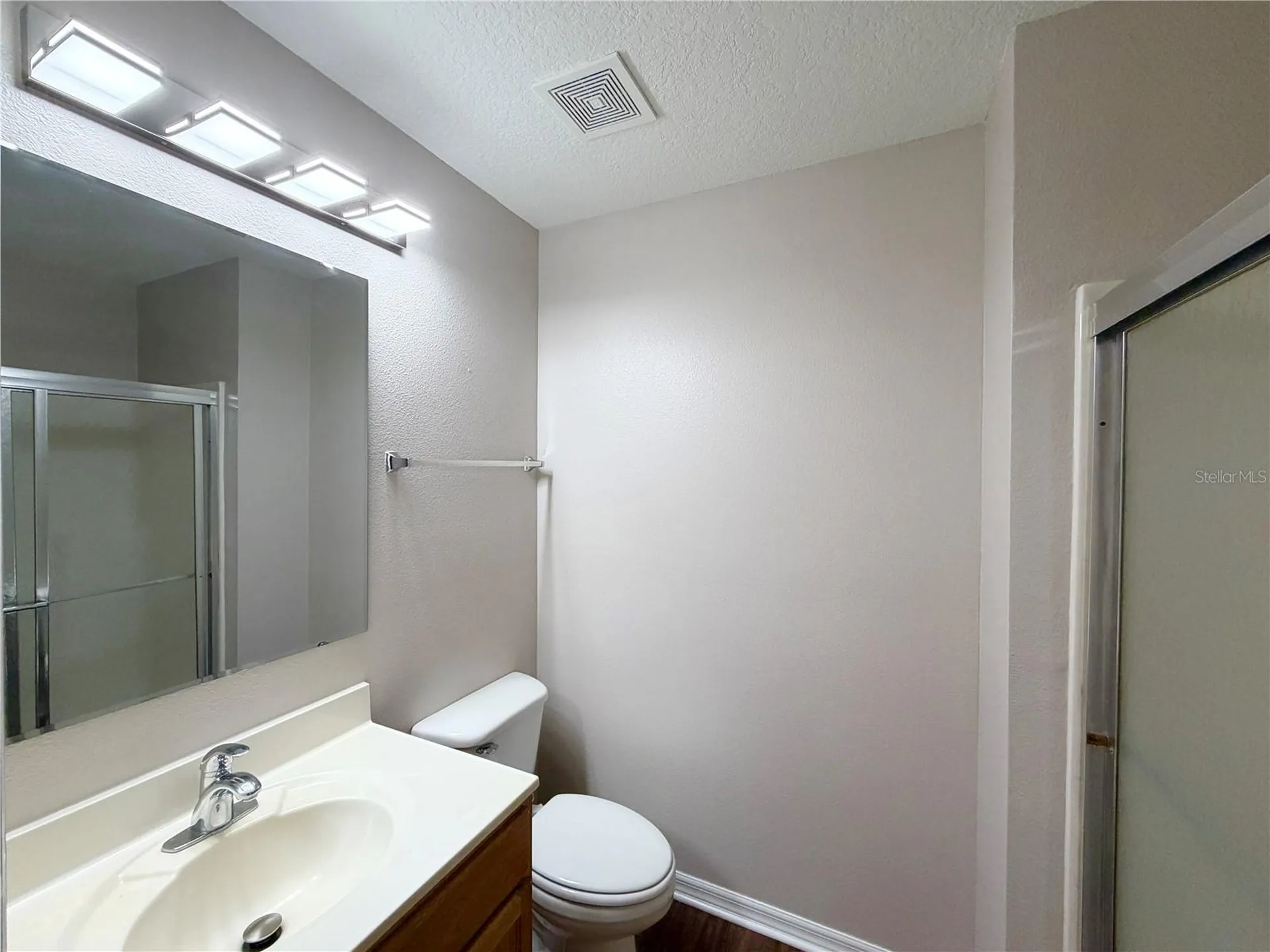 1914 Manatee Court Kissimmee FL 34759