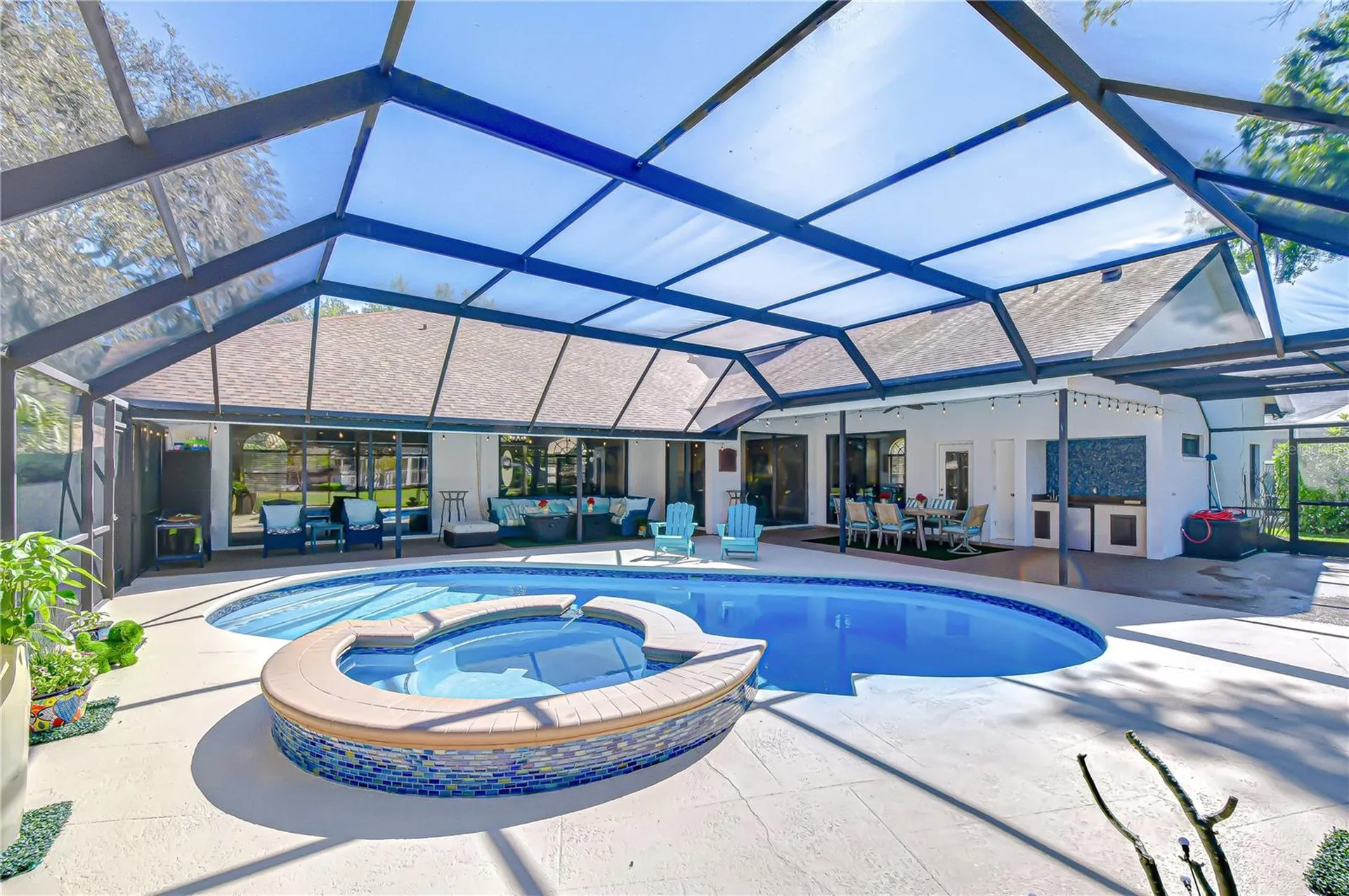 6623 Stonington Drive N Tampa FL 33647