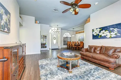 6623 Stonington Drive N Tampa FL 33647
