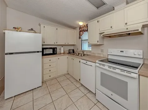 272 Captains Court North Port FL 34287