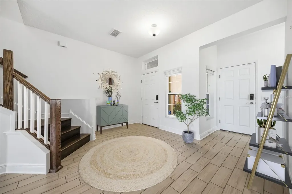 11539 Crowned Sparrow Lane Tampa FL 33626