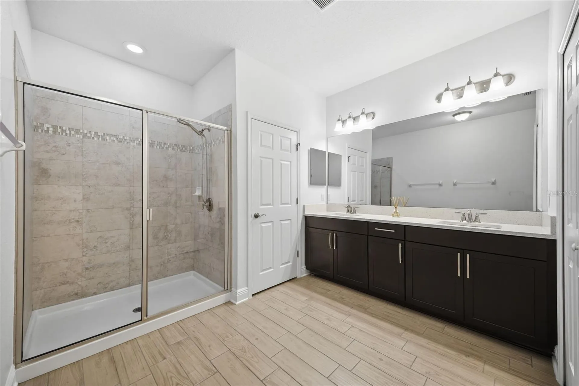 11539 Crowned Sparrow Lane Tampa FL 33626
