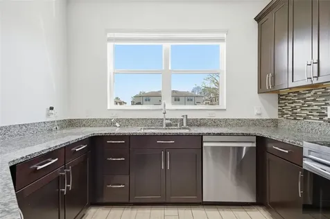 11539 Crowned Sparrow Lane Tampa FL 33626