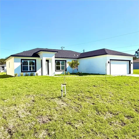 487 Alamo Street SE Palm Bay FL 32909